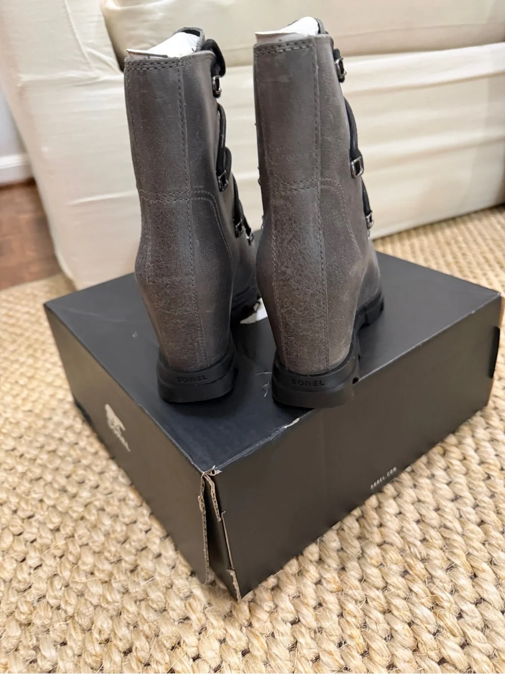 NEW Sorel Joan of Artic Wedge III Lace-Up Ankle Boots - 7.5